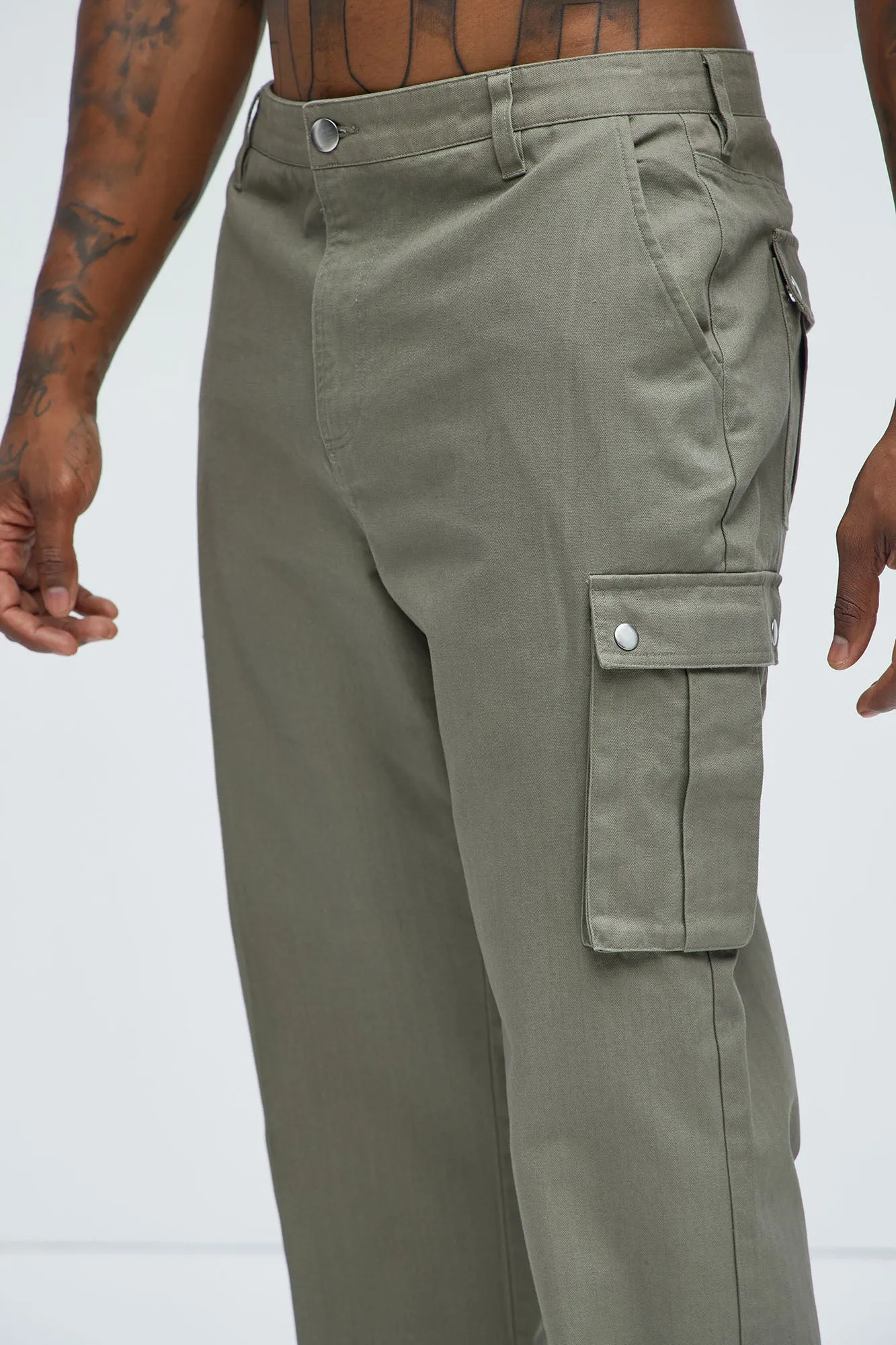 Berry Straight Cargo Pants - Olive