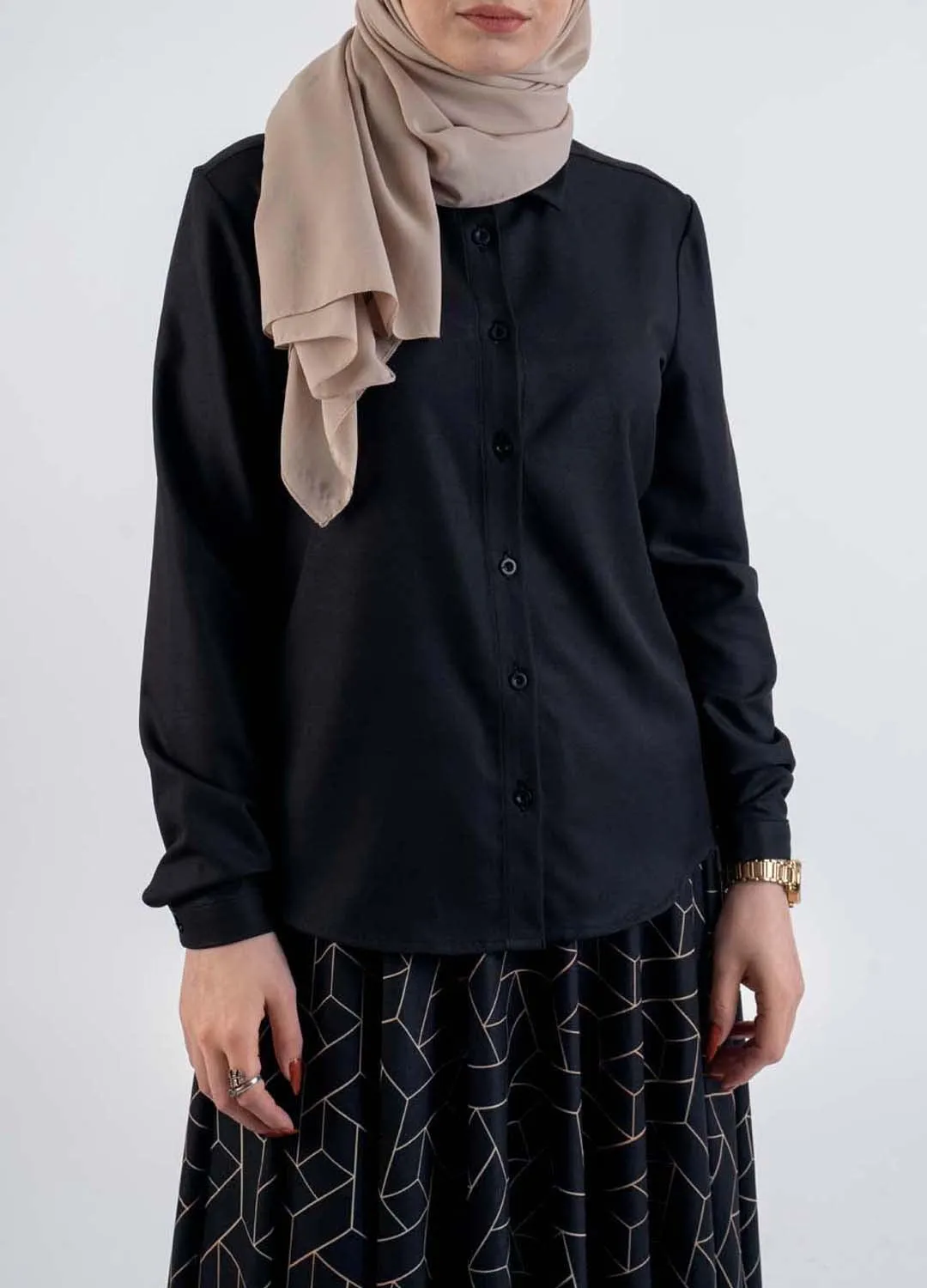 black shirt-Casual Hijab Outfit