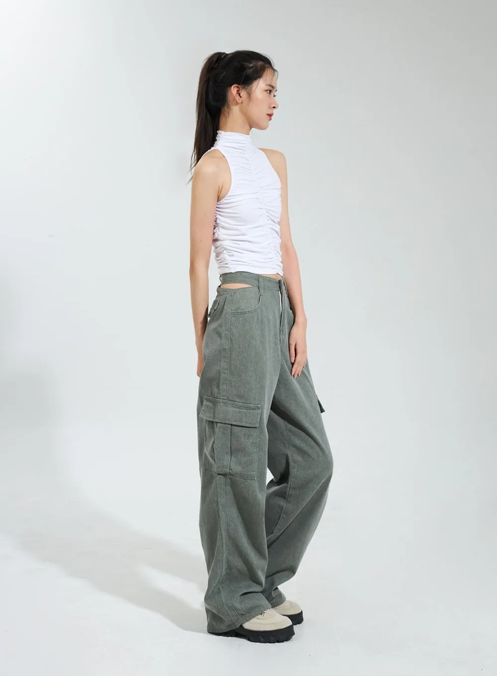 Cut Out Cargo Pants IY318