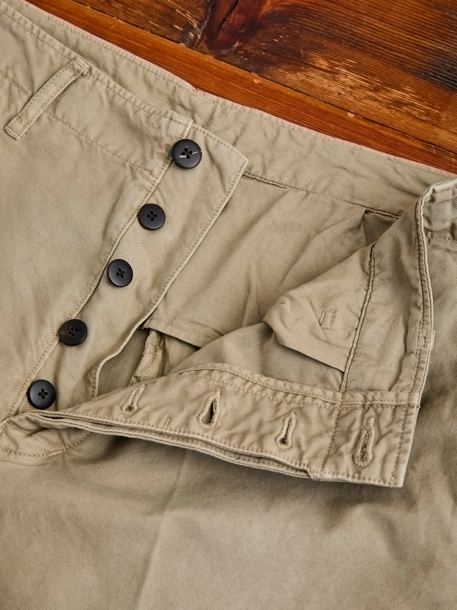 Damaged Field Chino Pants in Beige