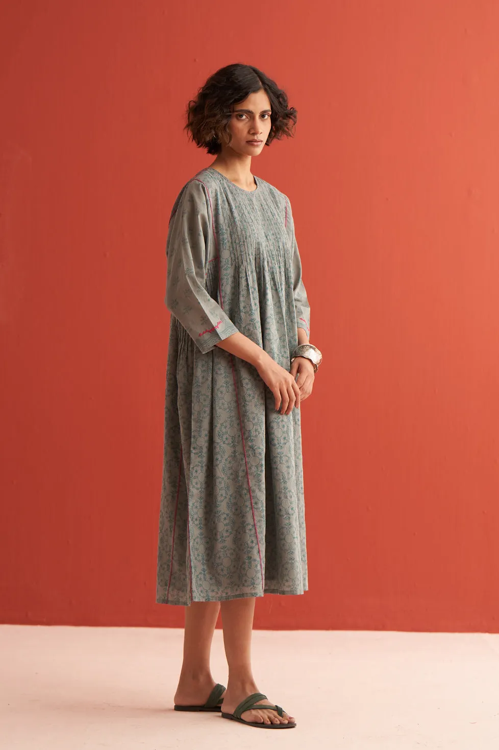 Flora pintuck kalidar dress