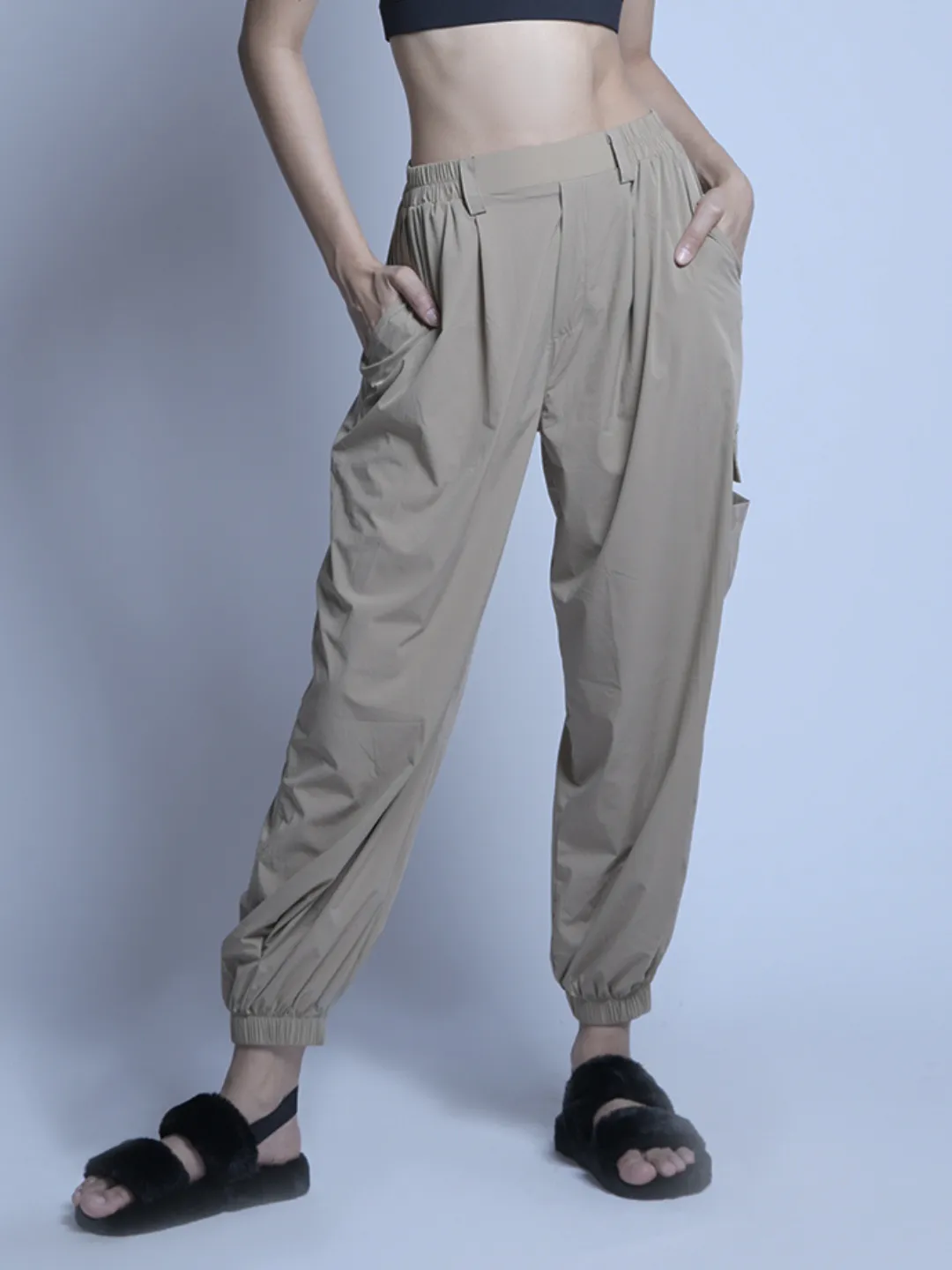 Go Getter Cargo Pants - Beige