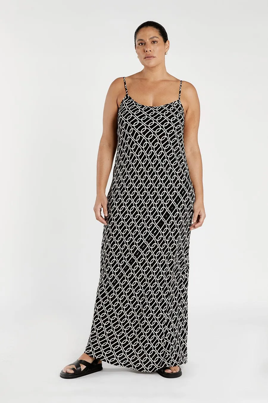 IZZIE CHAIN SCOOP SLIP MAXI DRESS