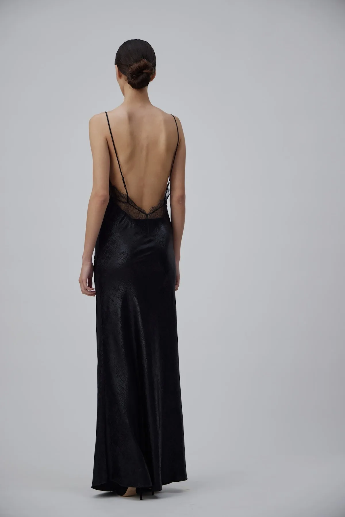 LONG SLIP DRESS WITH LACE IN GLOSSY BLACK