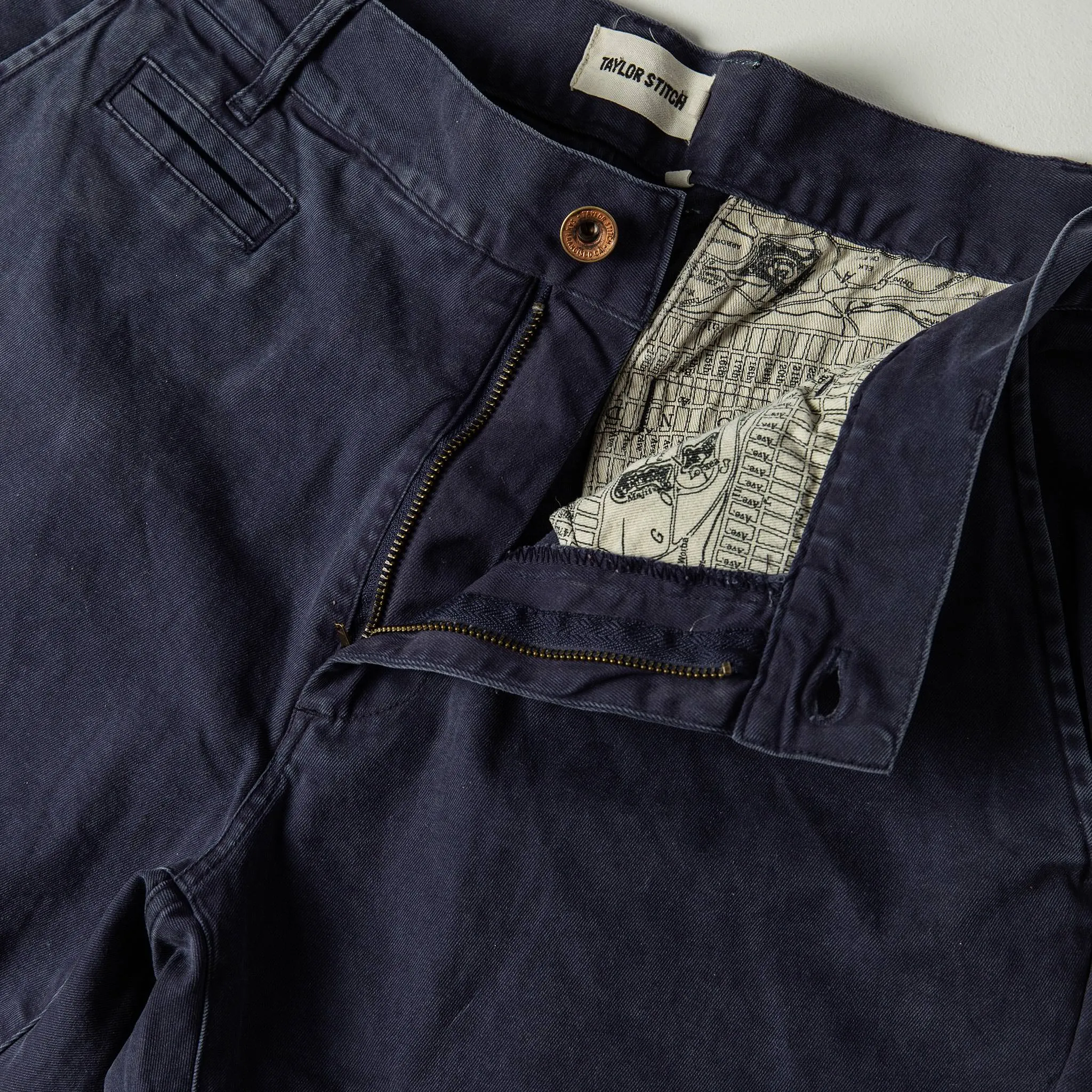 The Atelier and Repairs Chino in Navy