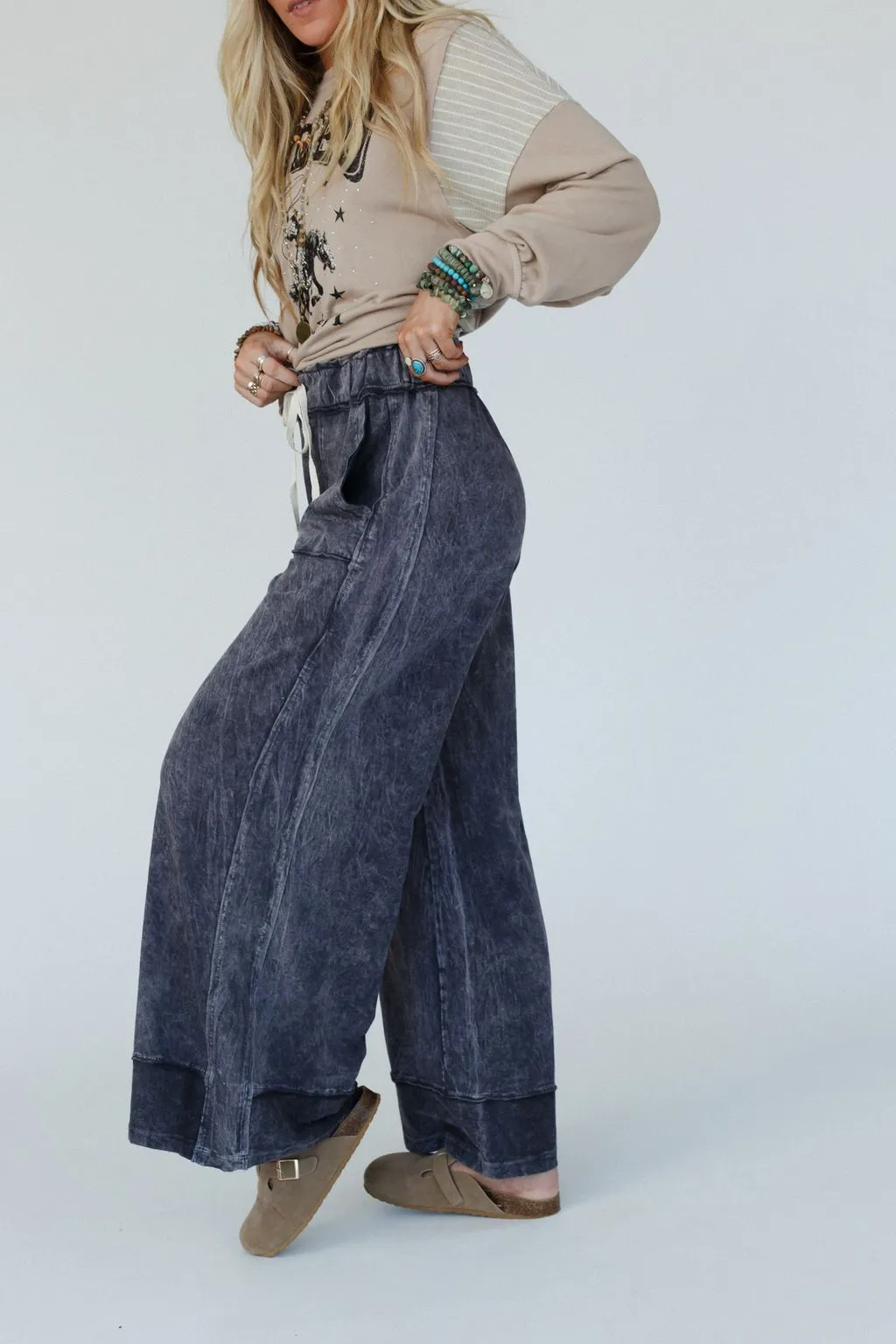 The Nest Heaven Sent Wide Leg Pant - Charcoal