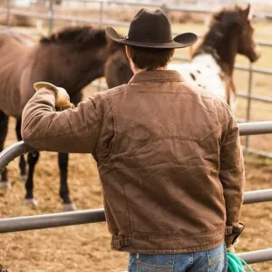 The Outback Trading Company Men's "Landsman" Canyonland Jacket