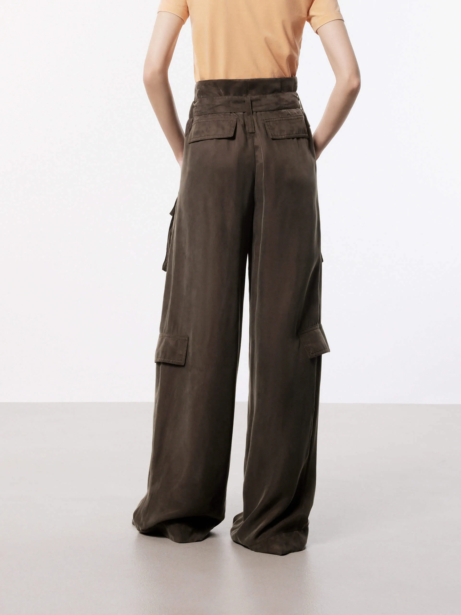 Wide Leg Cargo Pants