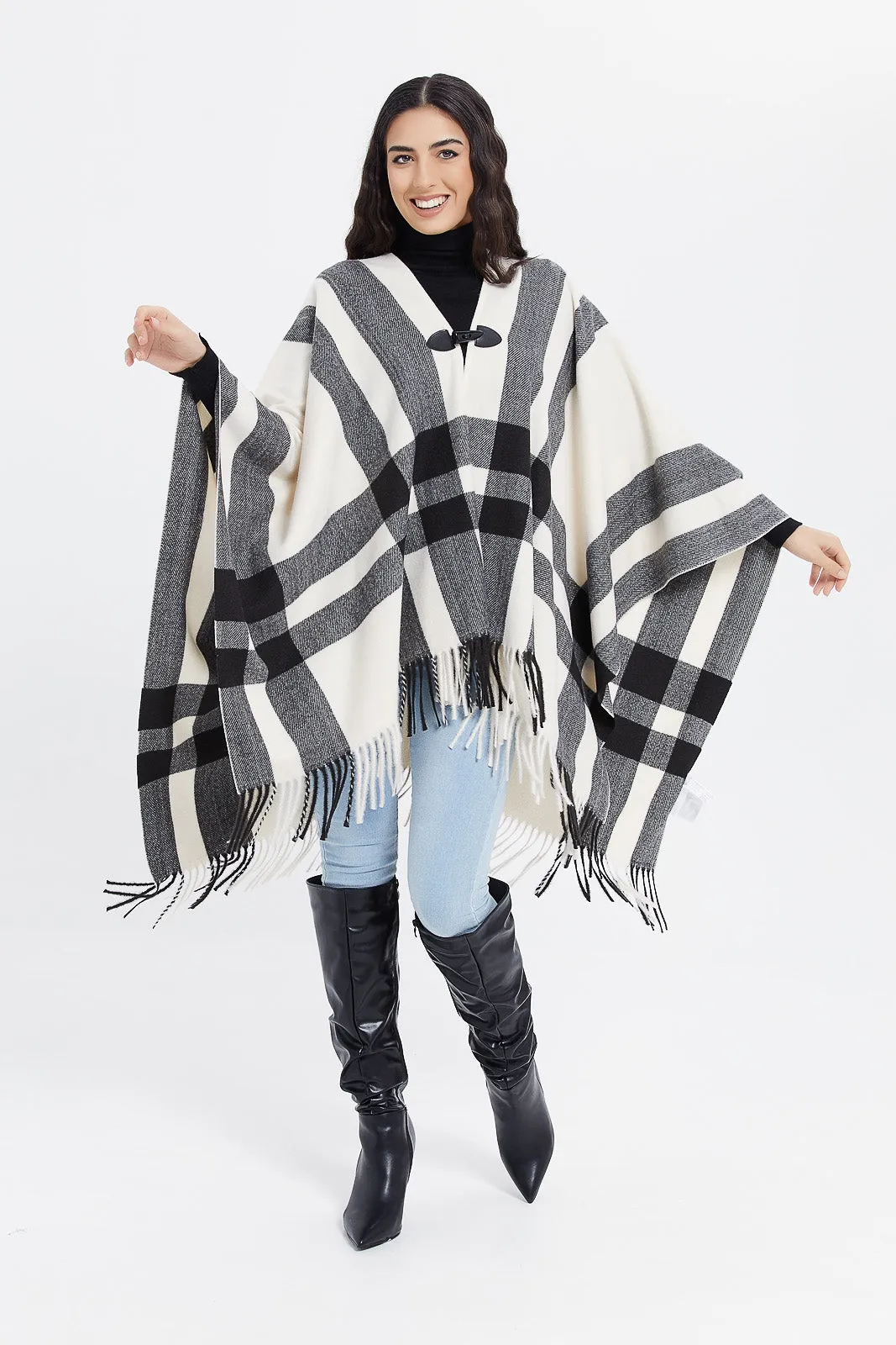 Women White And Black Poncho Cardigan